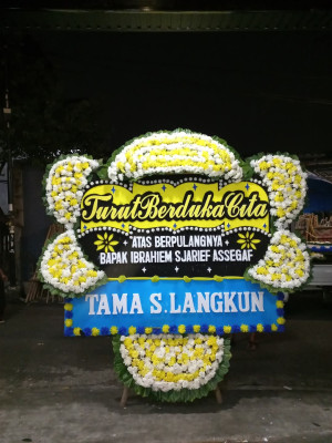 Papan Bunga Duka di Mentaya Hilir Selatan